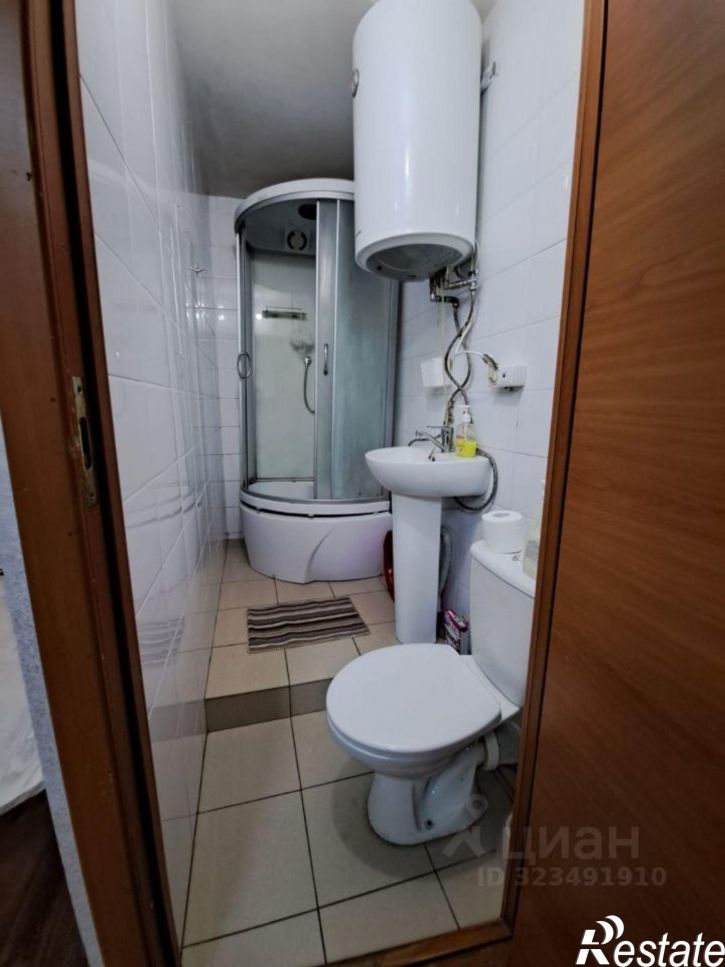 Гараж/парковка улица Яна Фабрициуса, 2/36г,  д. 2/36г