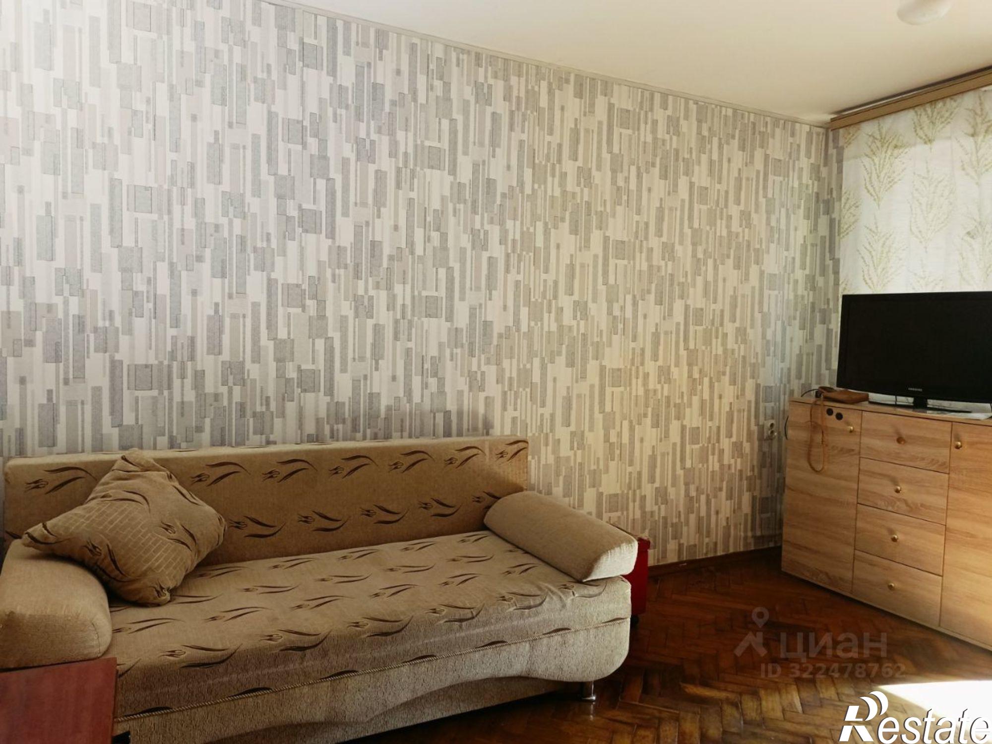 Сдать квартиру за 27 000 рублей на улица Макаренко, 14