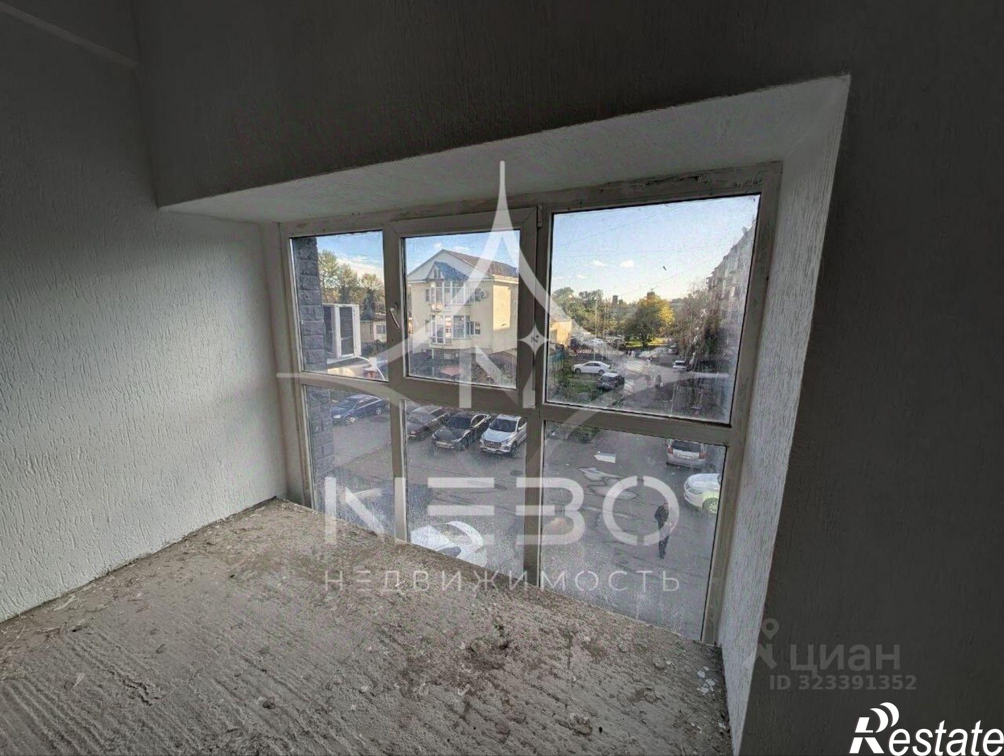 Купить помещение свободного назначения за 30 000 000 рублей на Петрозаводская улица, 8