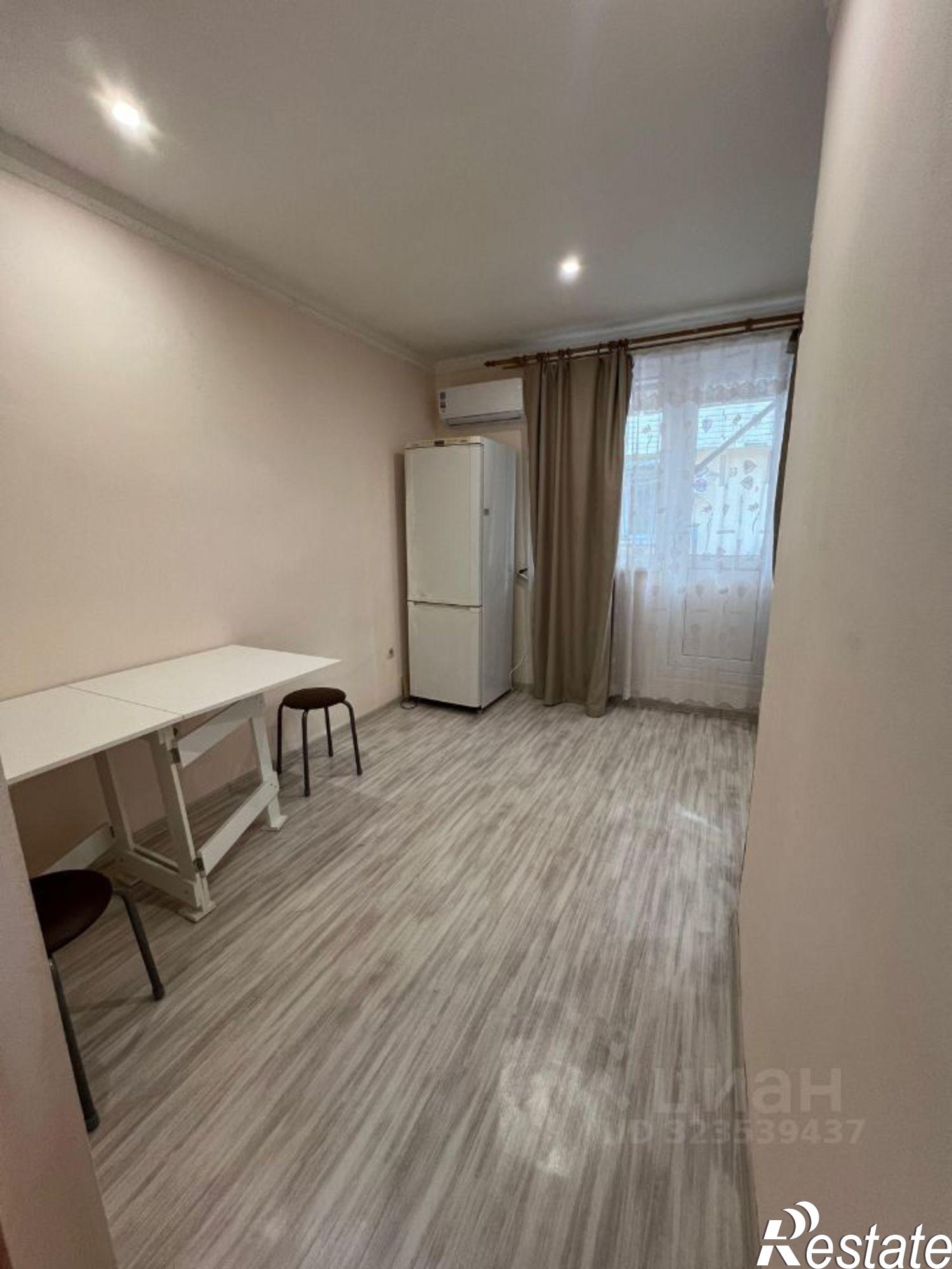 Сдать гараж, место в паркинге за 25 000 рублей на улица Камо