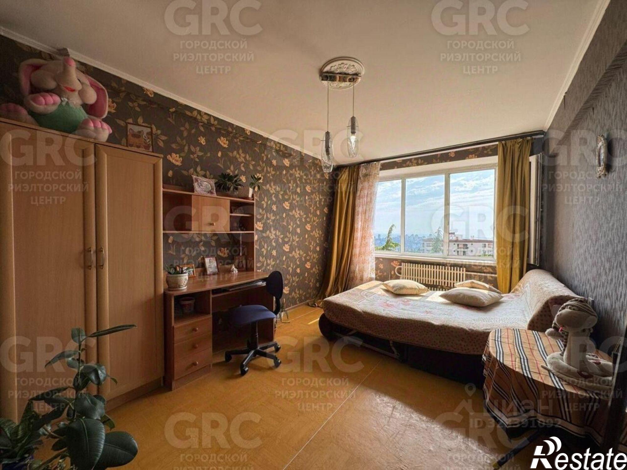 Купить квартиру за 14 000 000 рублей на Вишнёвая улица, 24