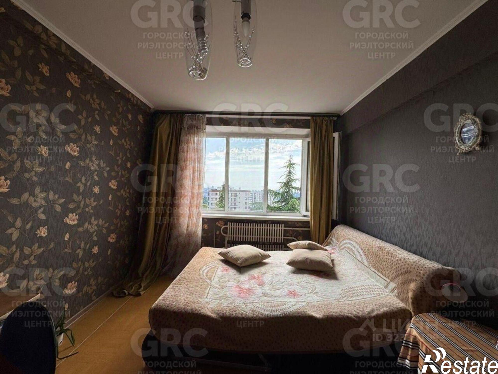 Купить квартиру за 14 000 000 рублей на Вишнёвая улица, 24