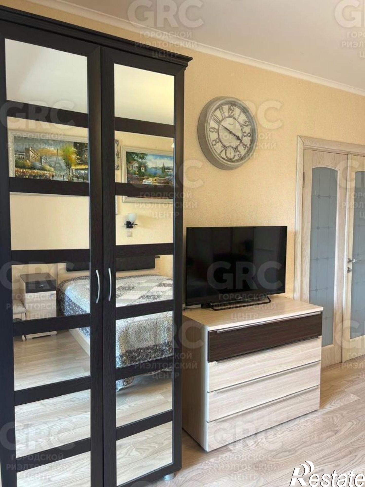 Купить квартиру за 30 000 000 рублей на ул Ульянова, 53