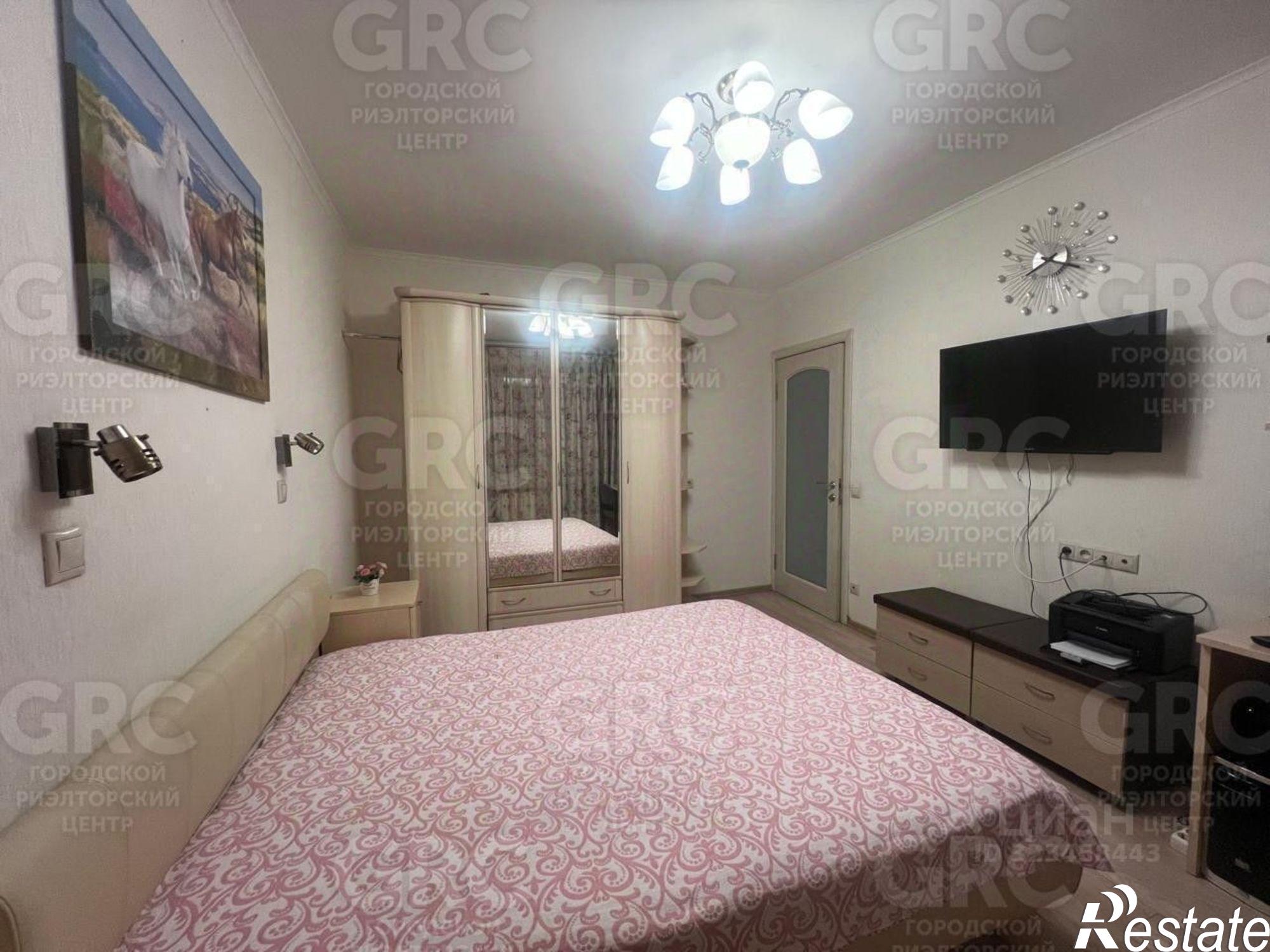 Купить квартиру за 30 000 000 рублей на ул Ульянова, 53