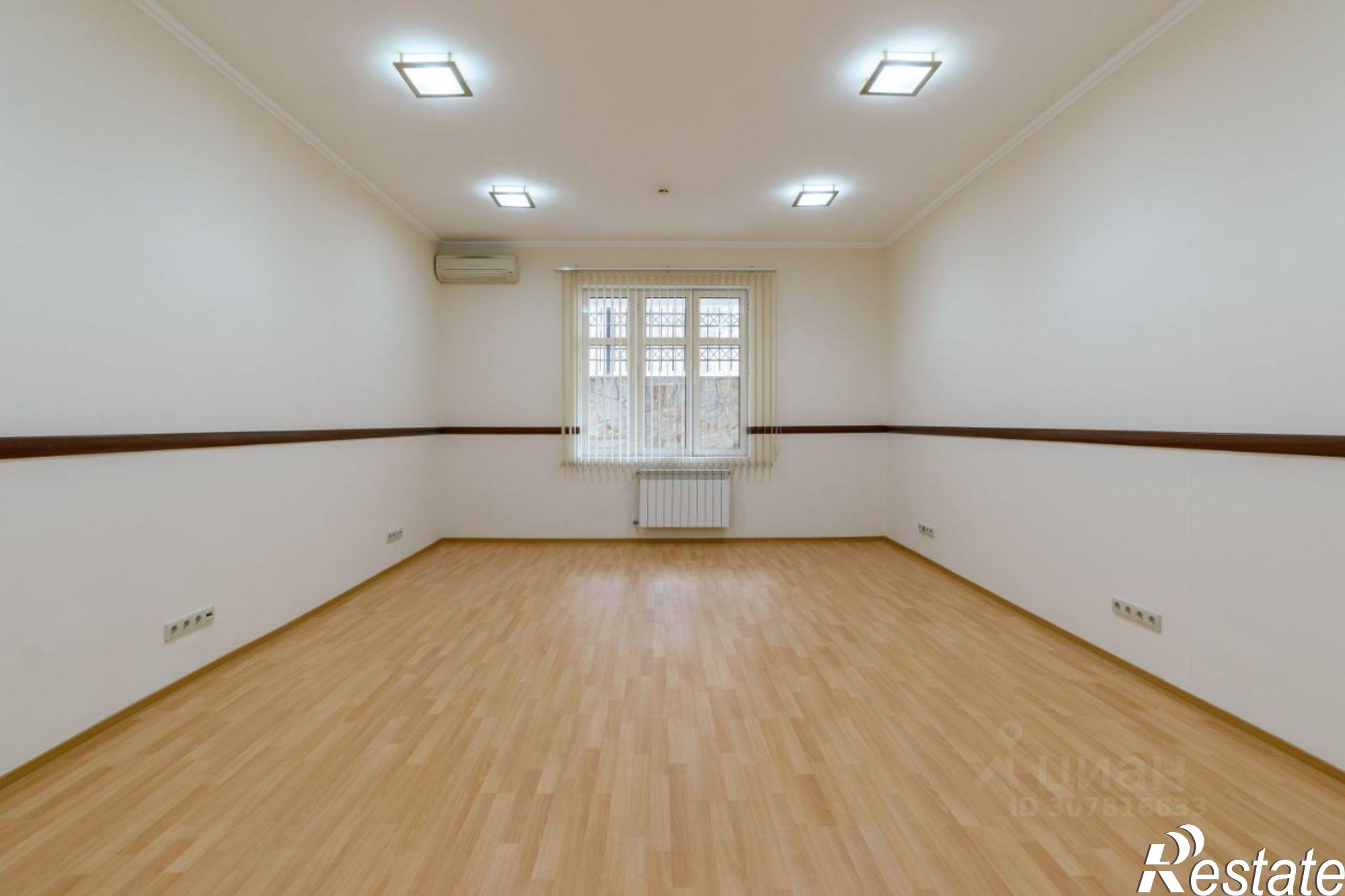 Купить помещение свободного назначения за 45 000 000 рублей на улица Войкова, 35