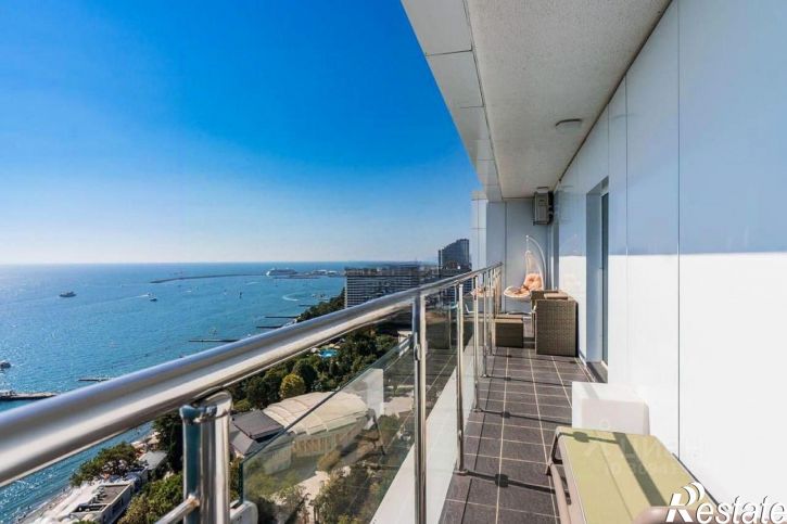 4-комн квартира ул Гагринская, 3/5,  д. 3/5