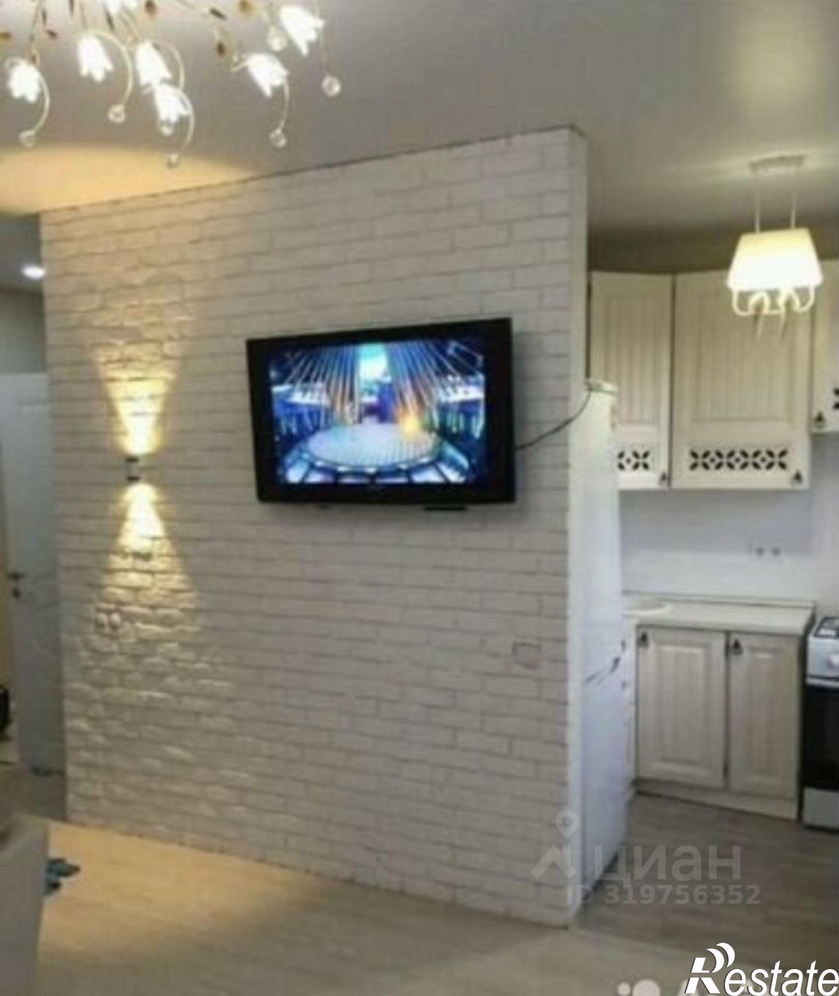 Сдать квартиру за 65 000 рублей на Ялтинская улица, 10