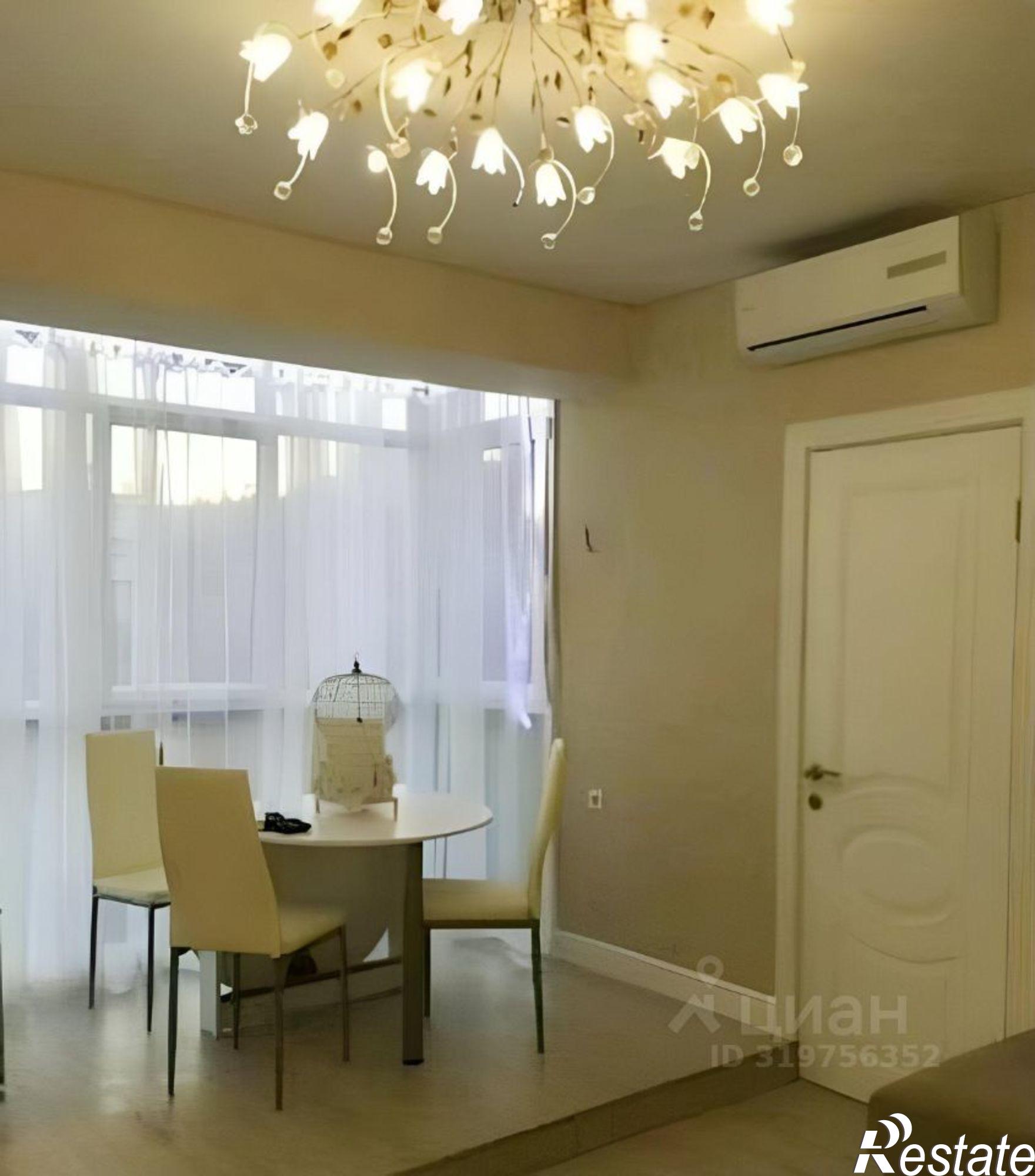 Сдать квартиру за 65 000 рублей на Ялтинская улица, 10