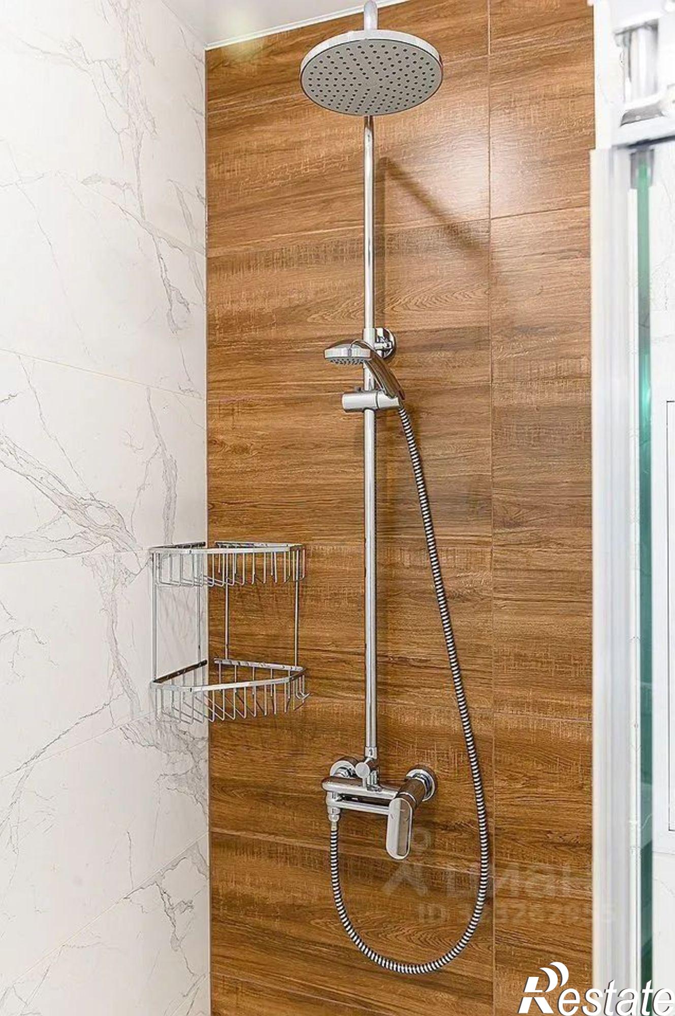 Купить квартиру за 18 000 000 рублей на улица Яна Фабрициуса, 7