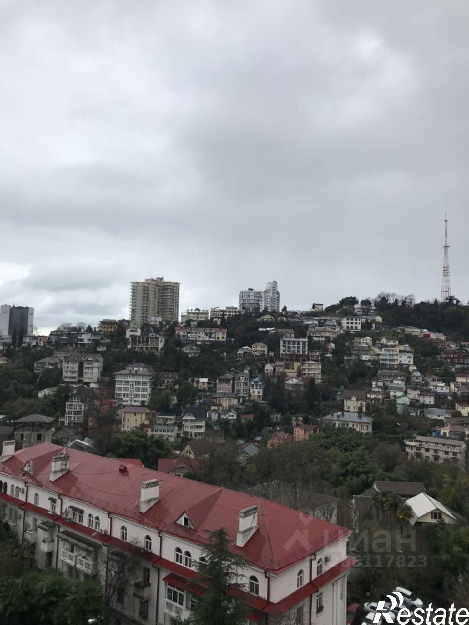 Сдать квартиру за 50 000 рублей на Учительская улица, 33