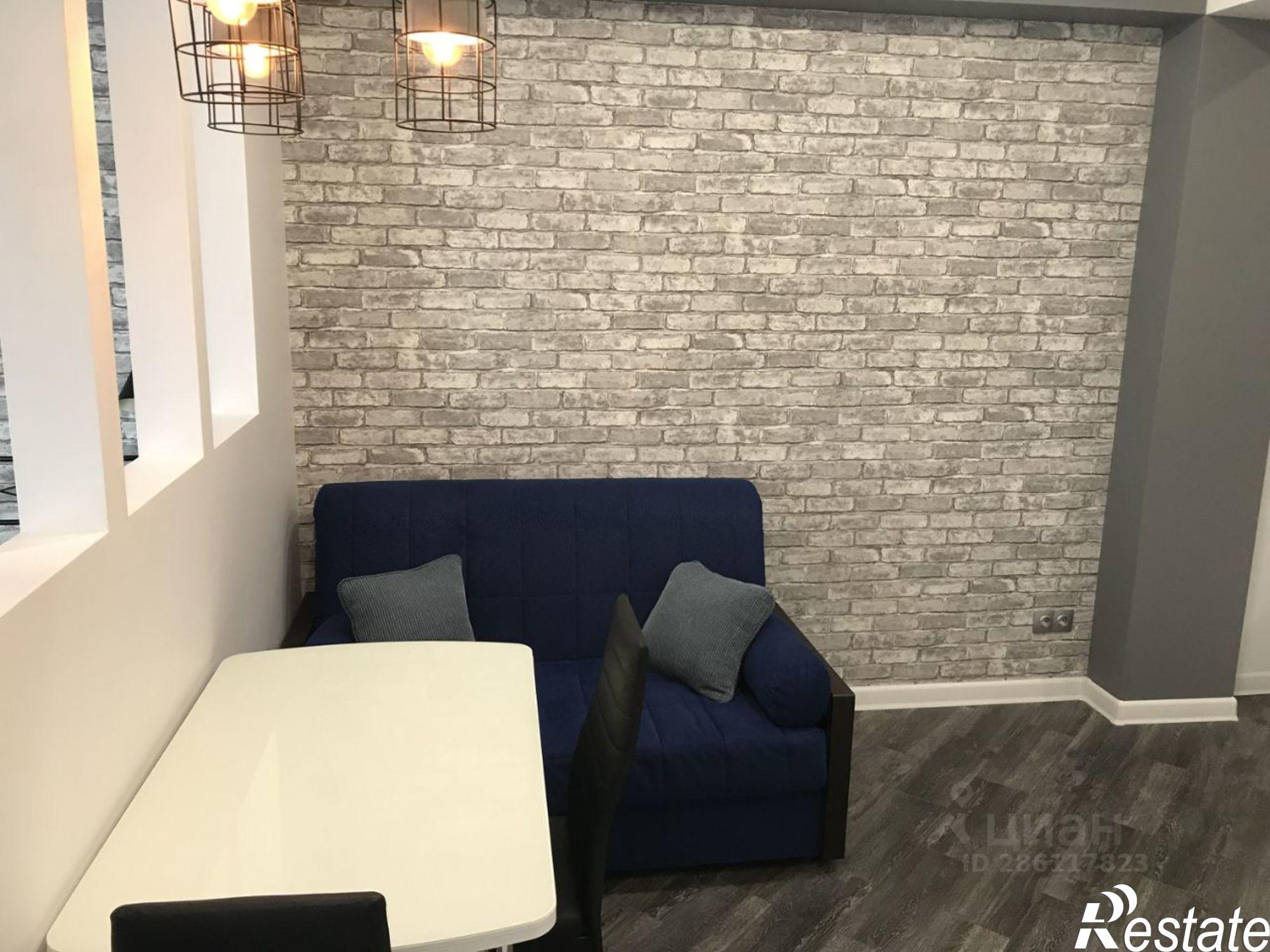 Сдать квартиру за 50 000 рублей на Учительская улица, 33