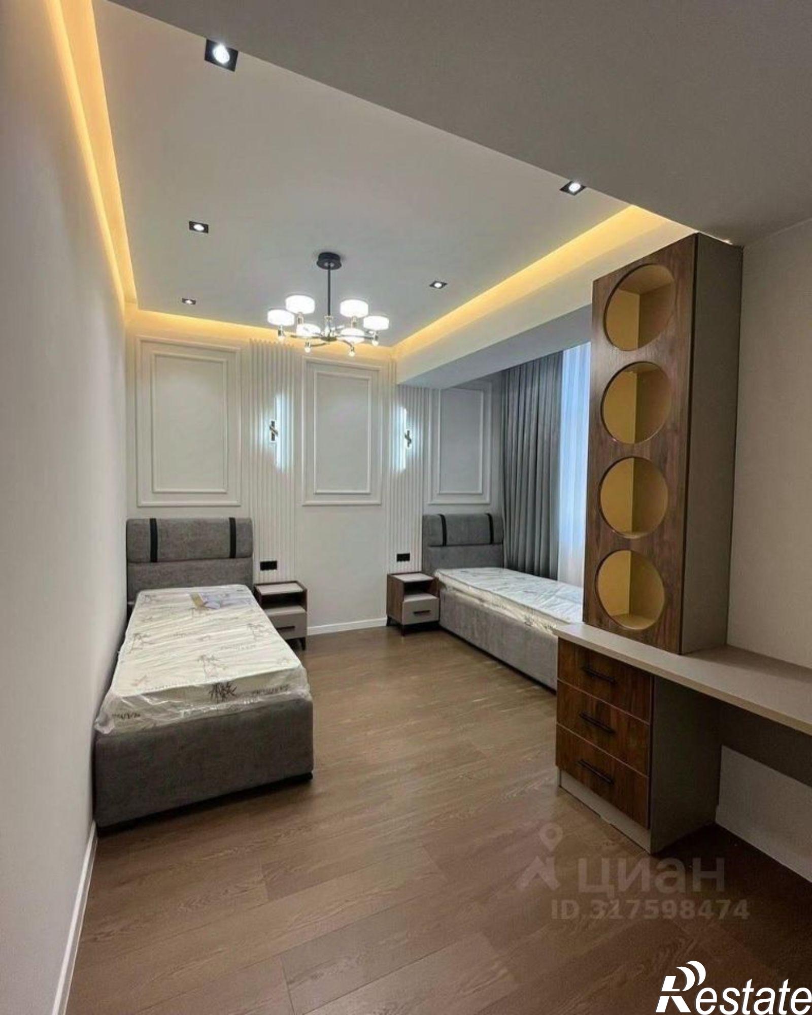 Купить квартиру за 14 300 000 рублей на ул Черноморская, 3