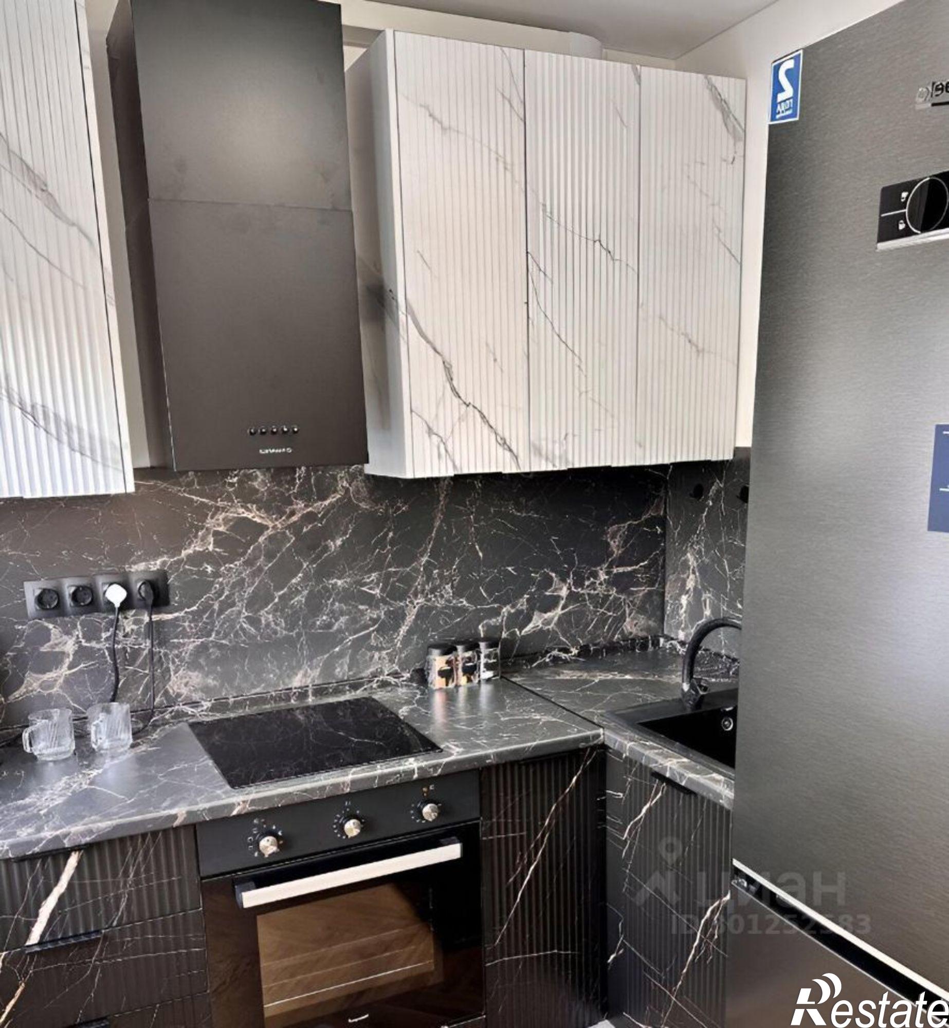 Купить квартиру за 15 700 000 рублей на Депутатская улица, 2