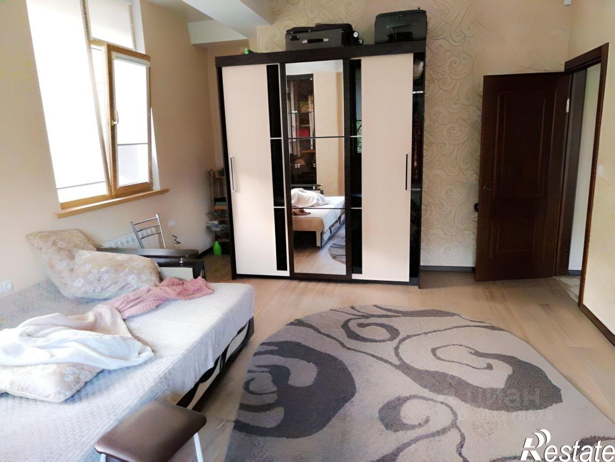 Купить квартиру за 11 000 000 рублей на ул Сьянова, 16