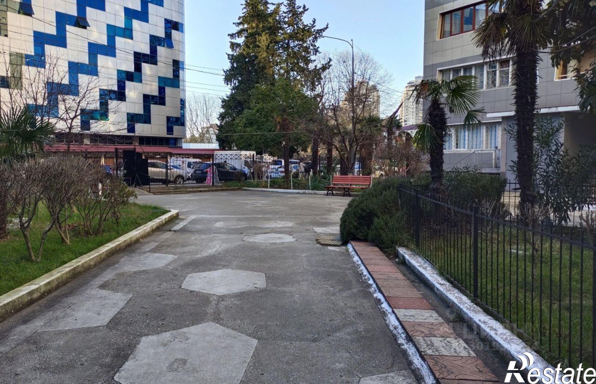 Купить квартиру за 22 000 000 рублей на улица Конституции СССР, 16