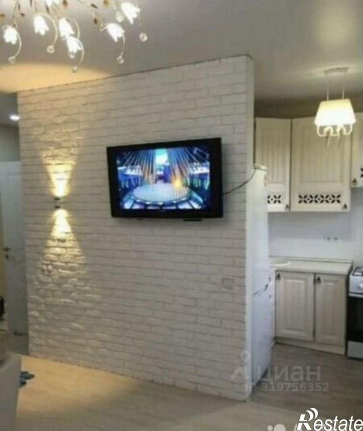 3-комн квартира Ялтинская улица, 10,  д. 10