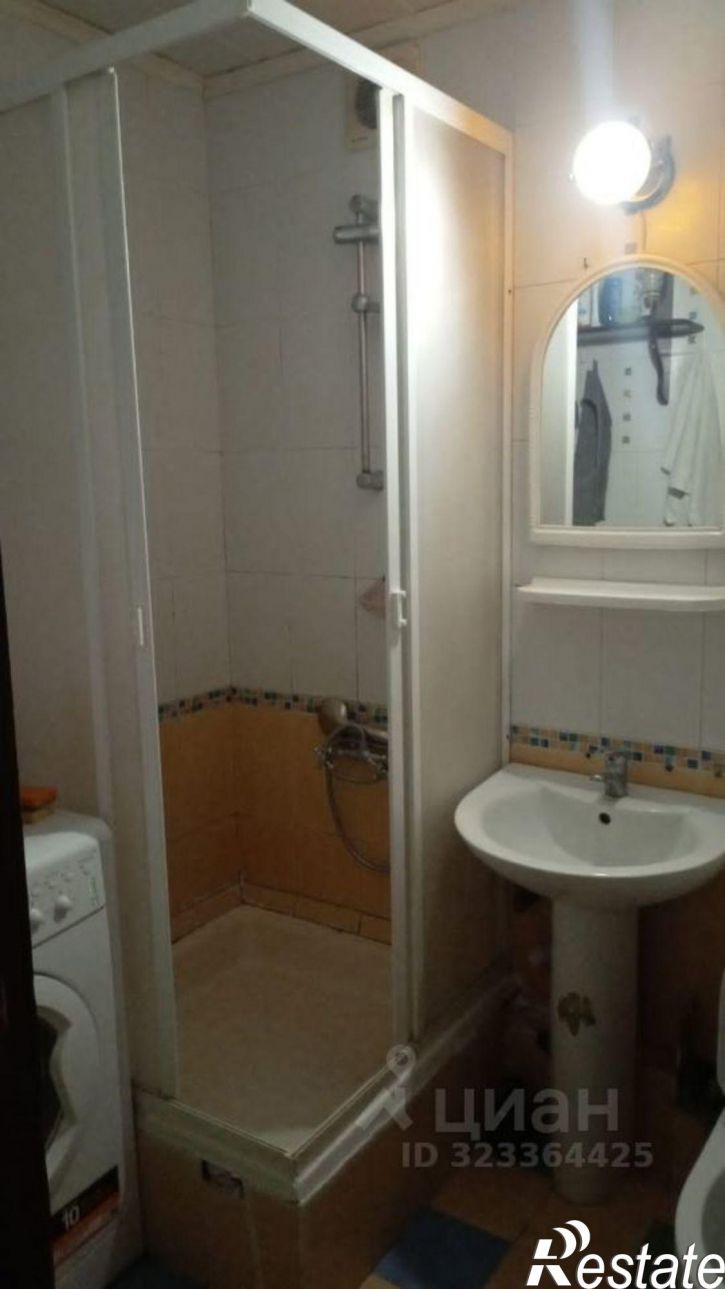 2-комн квартира улица Цюрупы, 10,  д. 10