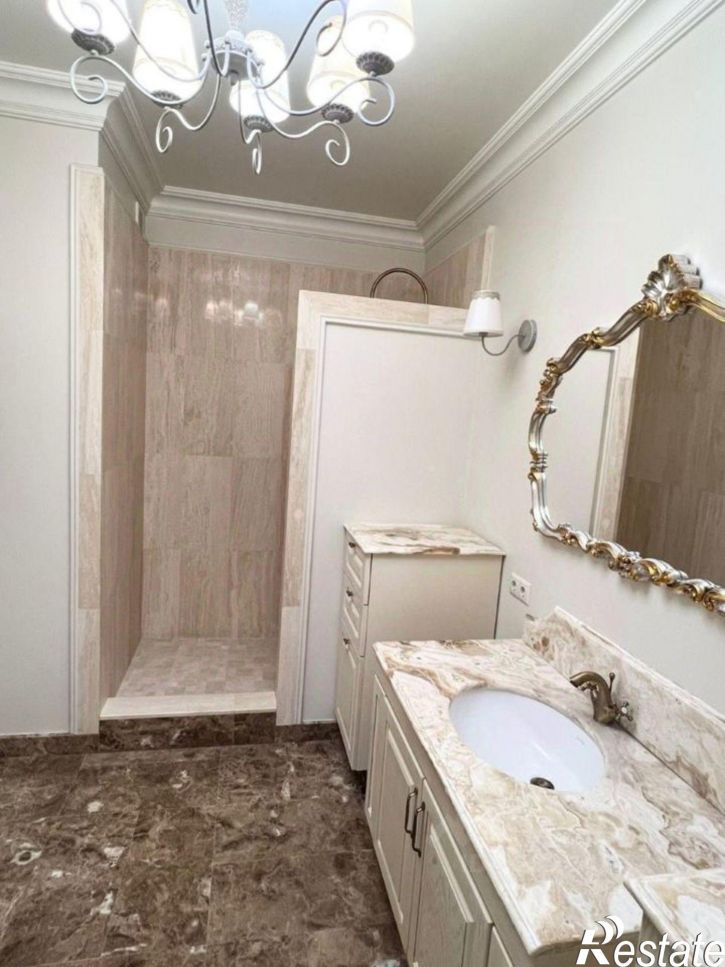 4-комн квартира Первомайская улица, 21,  д. 21