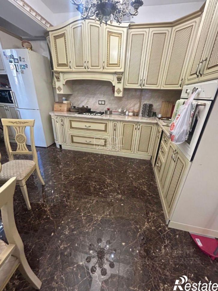 3-комн квартира ул Крымская, 67/1,  д. 67/1