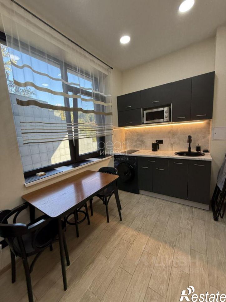 2-комн квартира ул Дмитриевой, 10Б,  д. 10Б