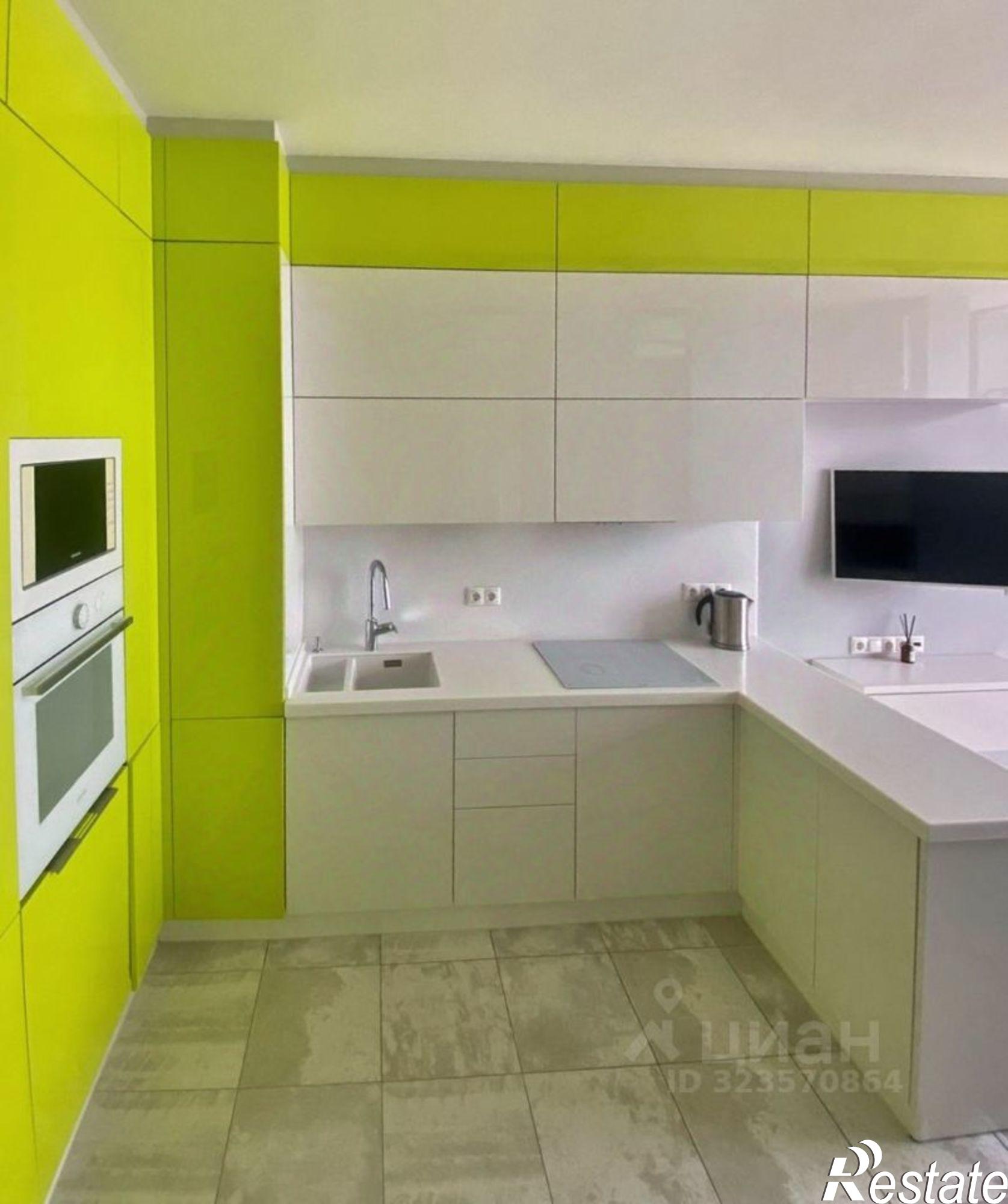 Купить квартиру за 21 990 000 рублей на ул Роз, 115/1