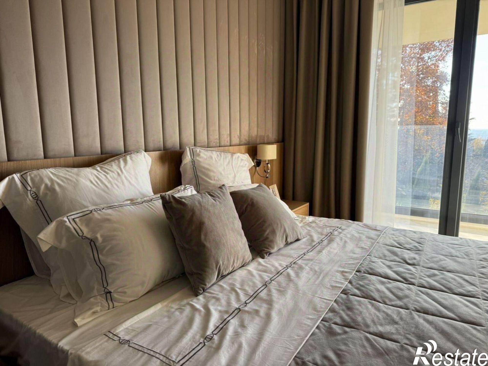 Купить квартиру за 19 000 000 рублей на улица Войкова, 20