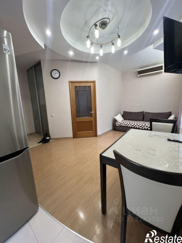 2-комн квартира ул Дмитриевой, 13Б,  д. 13Б