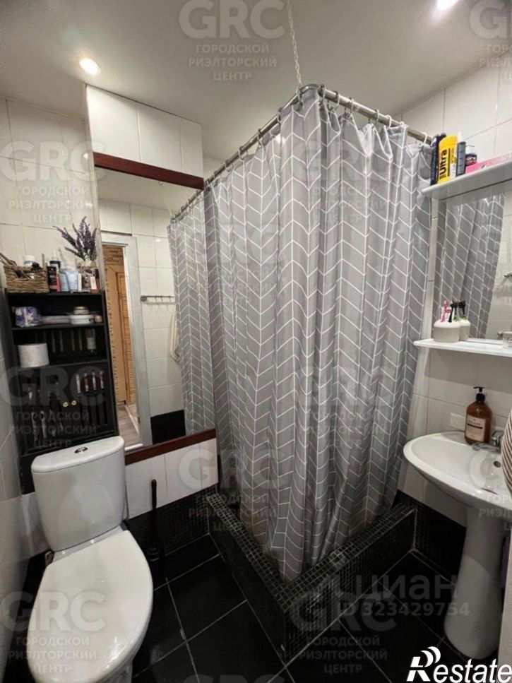 2-комн квартира ул Виноградная, 123/8,  д. 123/8