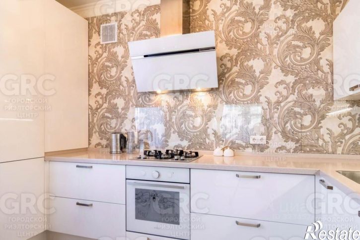 3-комн квартира улица Крупской, 32,  д. 32