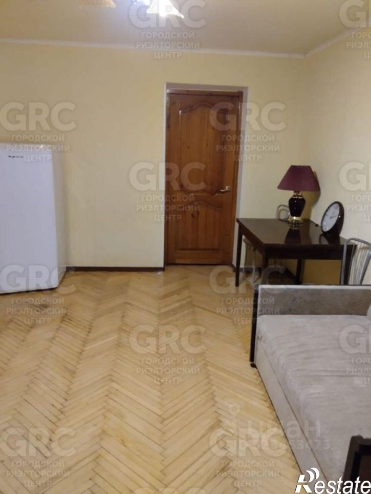 2-комн квартира улица 50 лет СССР, 12,  д. 12