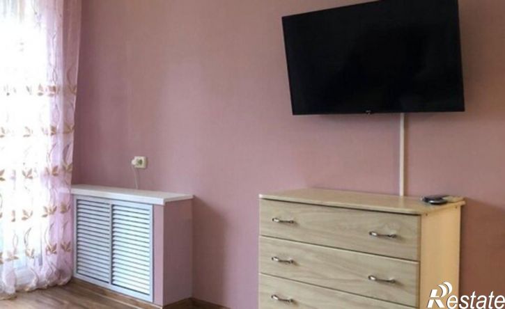 2-комн квартира улица Победы, 150,  д. 150