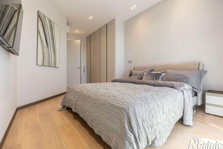 4-комн квартира улица Войкова, 21,  д. 21