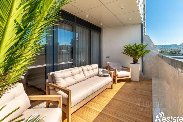 4-комн квартира улица Войкова, 21,  д. 21