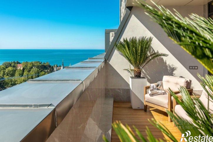 4-комн квартира улица Войкова, 21,  д. 21