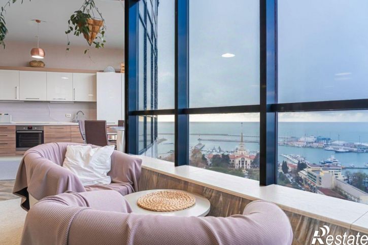 3-комн квартира ул Войкова, 21,  д. 21