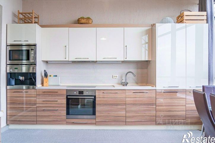 3-комн квартира ул Войкова, 21,  д. 21