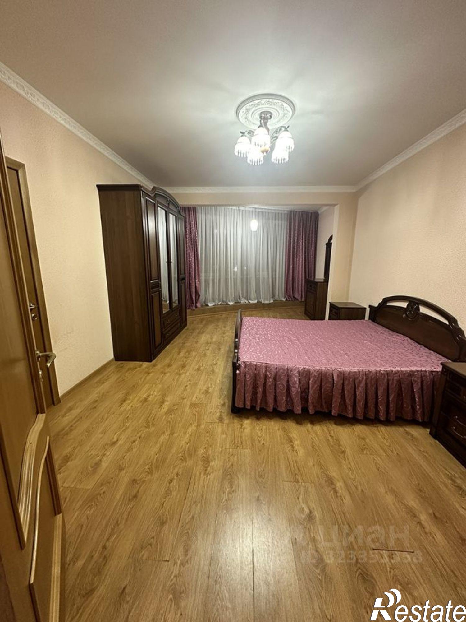 Сдать квартиру за 50 000 рублей на ул Депутатская, 15/10