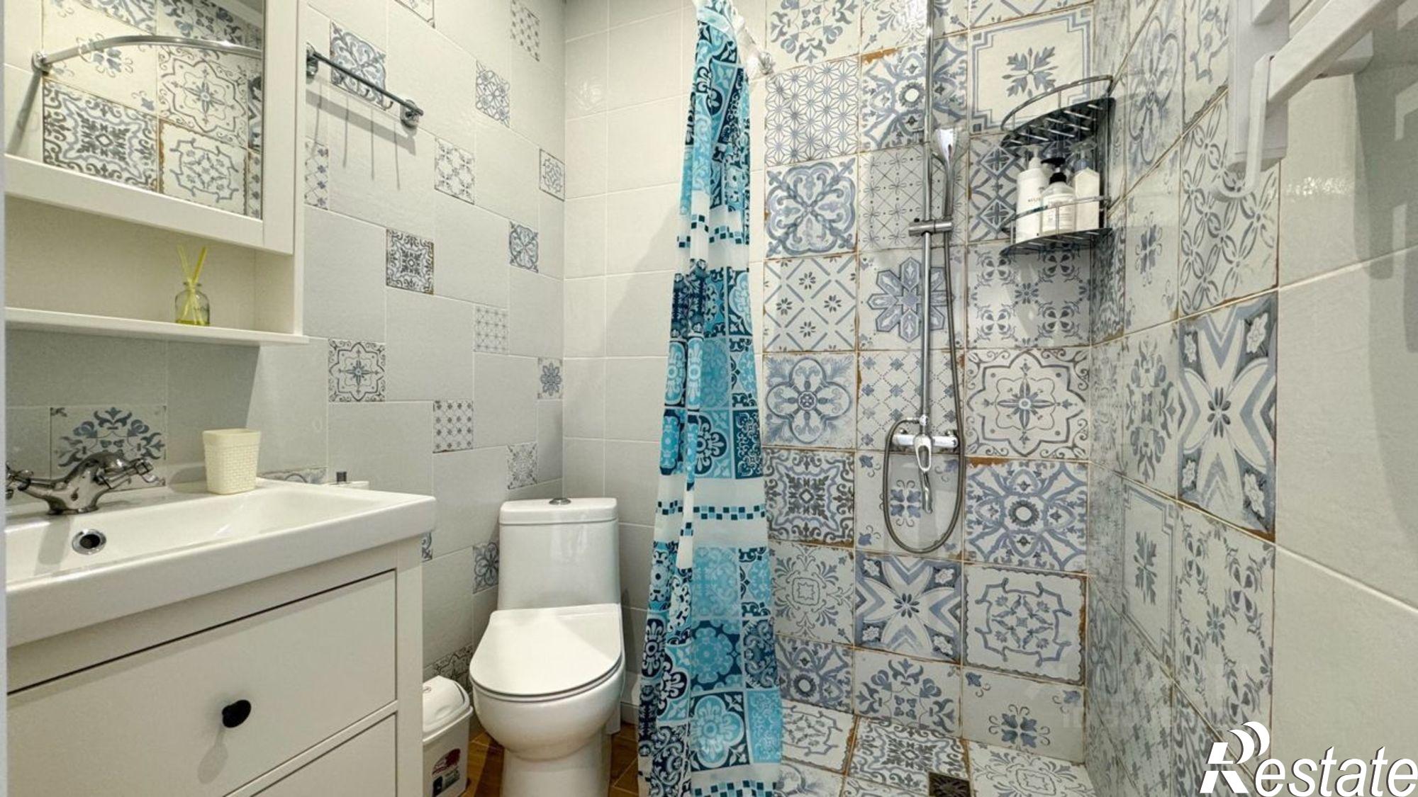 Сдать квартиру за 75 000 рублей на ул Мелетяна, 7