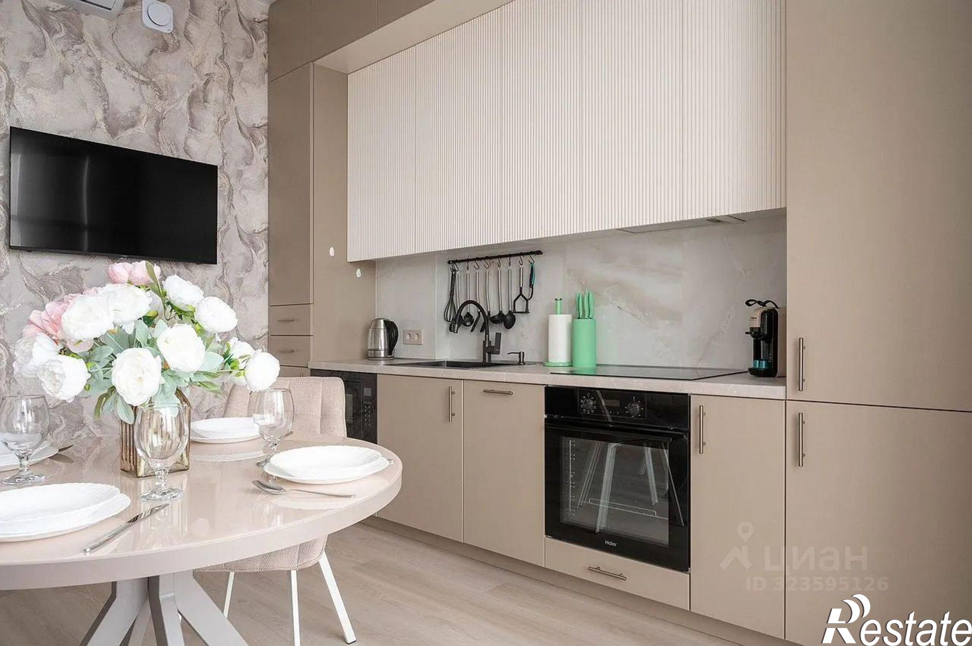 Купить квартиру за 30 000 000 рублей на ул Гагринская, 3/8