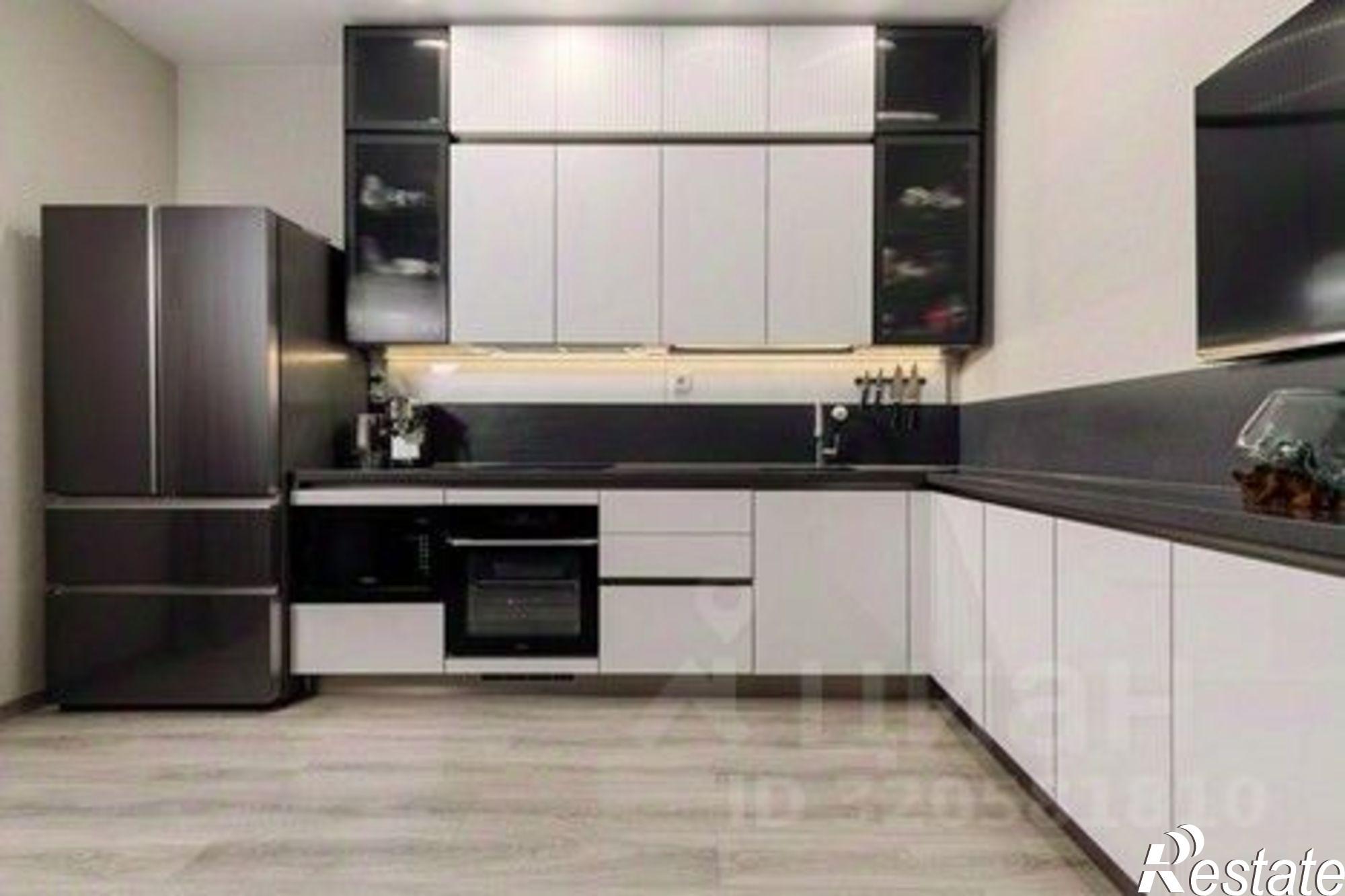 Купить квартиру за 28 000 000 рублей на Звёздная улица, 19Д