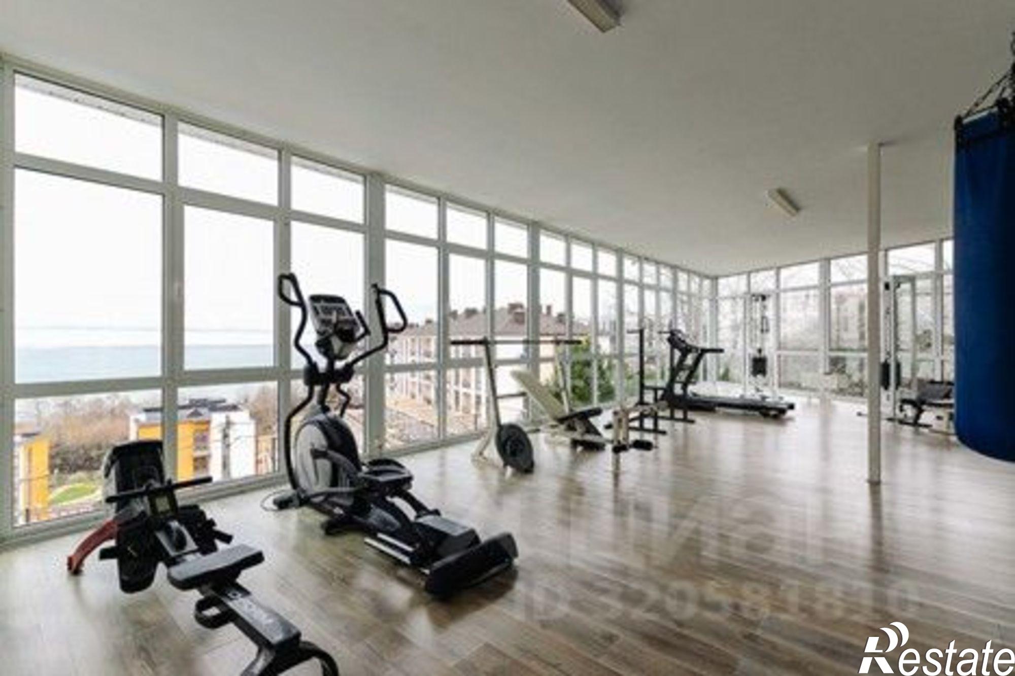 Купить квартиру за 28 000 000 рублей на Звёздная улица, 19Д