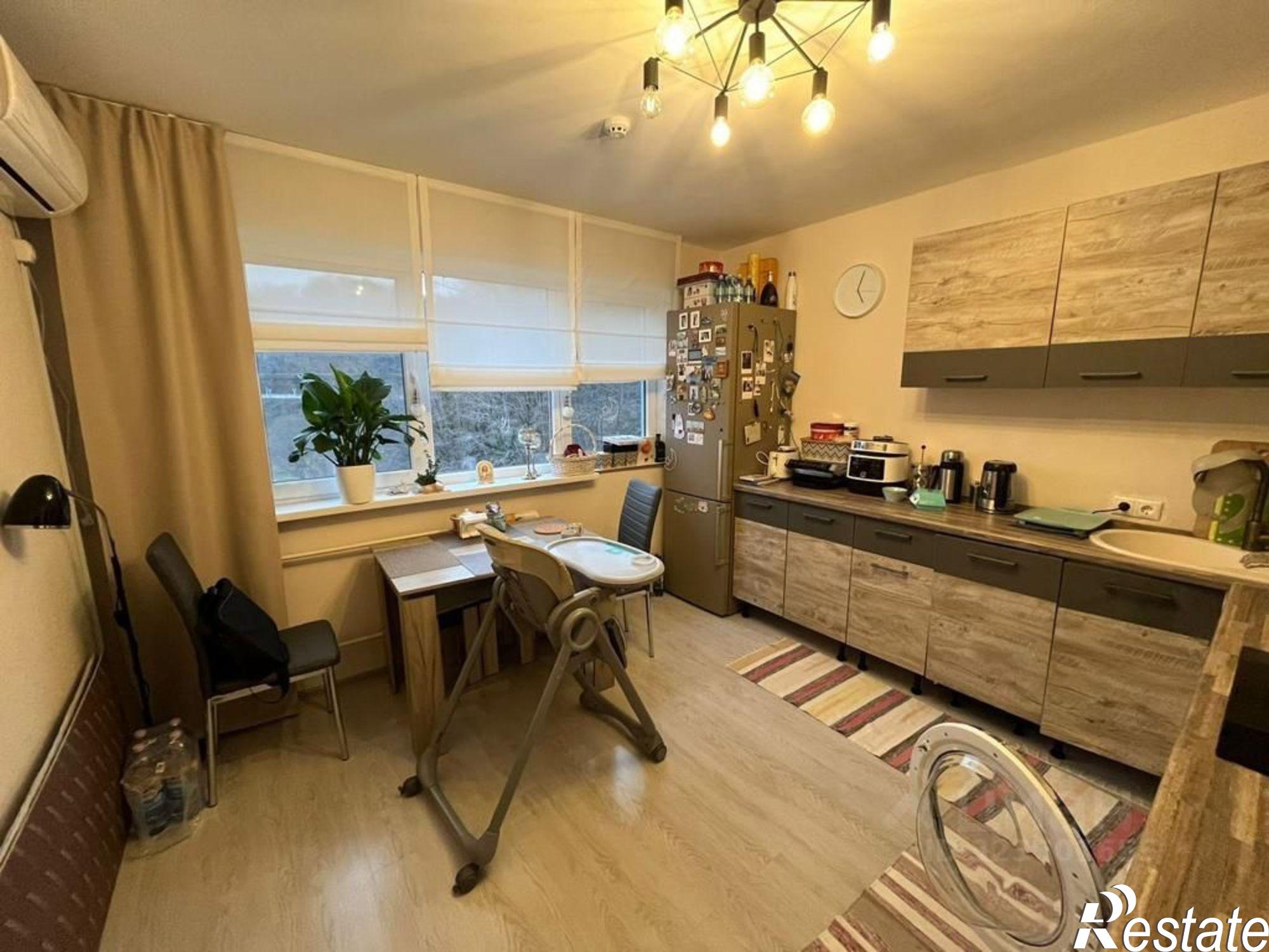 Купить квартиру за 19 000 000 рублей на ул Тепличная, 79 1