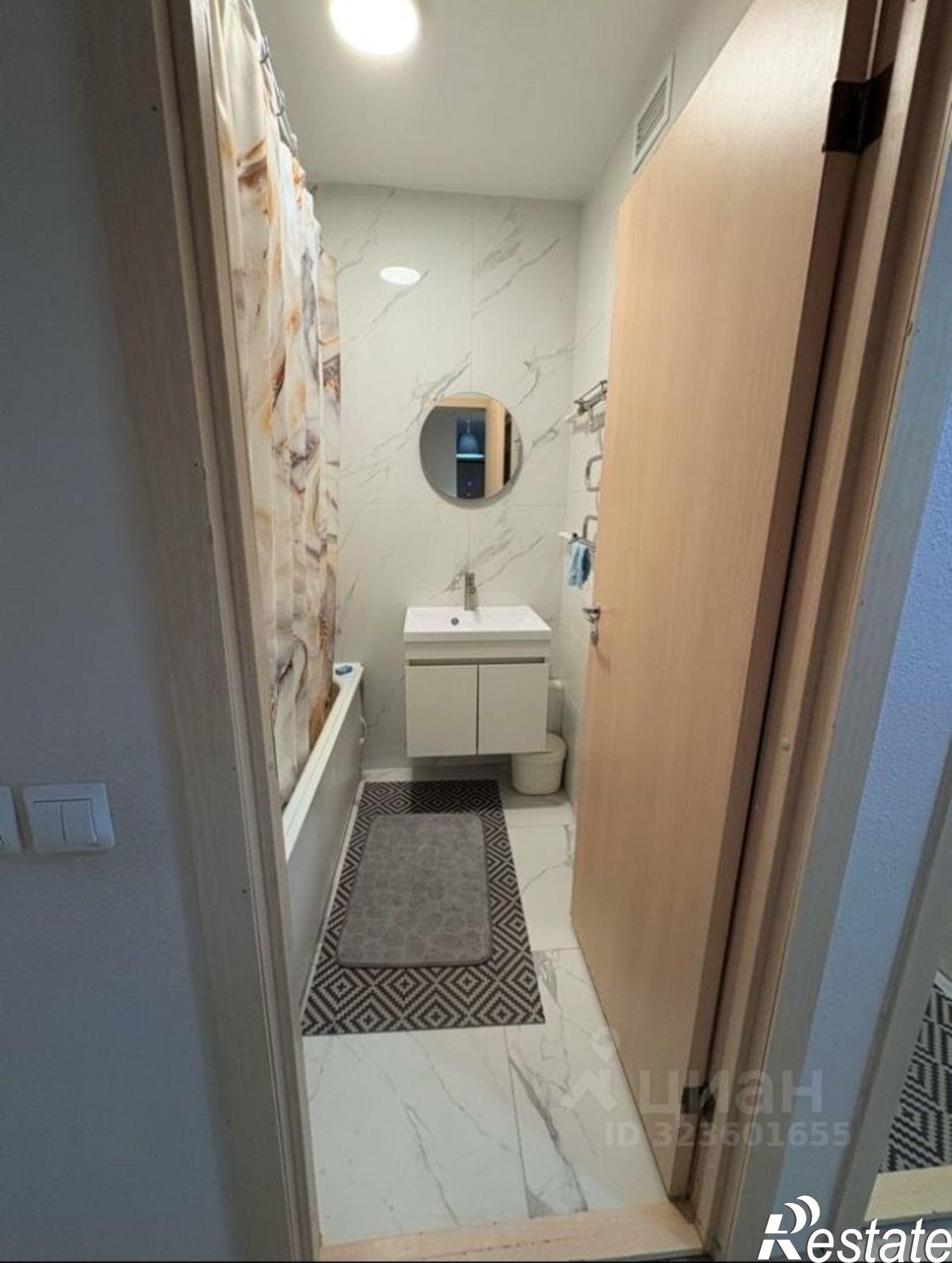 Купить квартиру за 19 000 000 рублей на ул Тепличная, 79 1