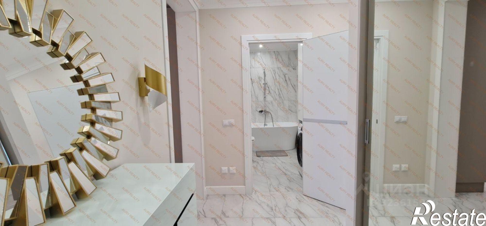 Купить квартиру за 60 000 000 рублей на улица Роз, 36