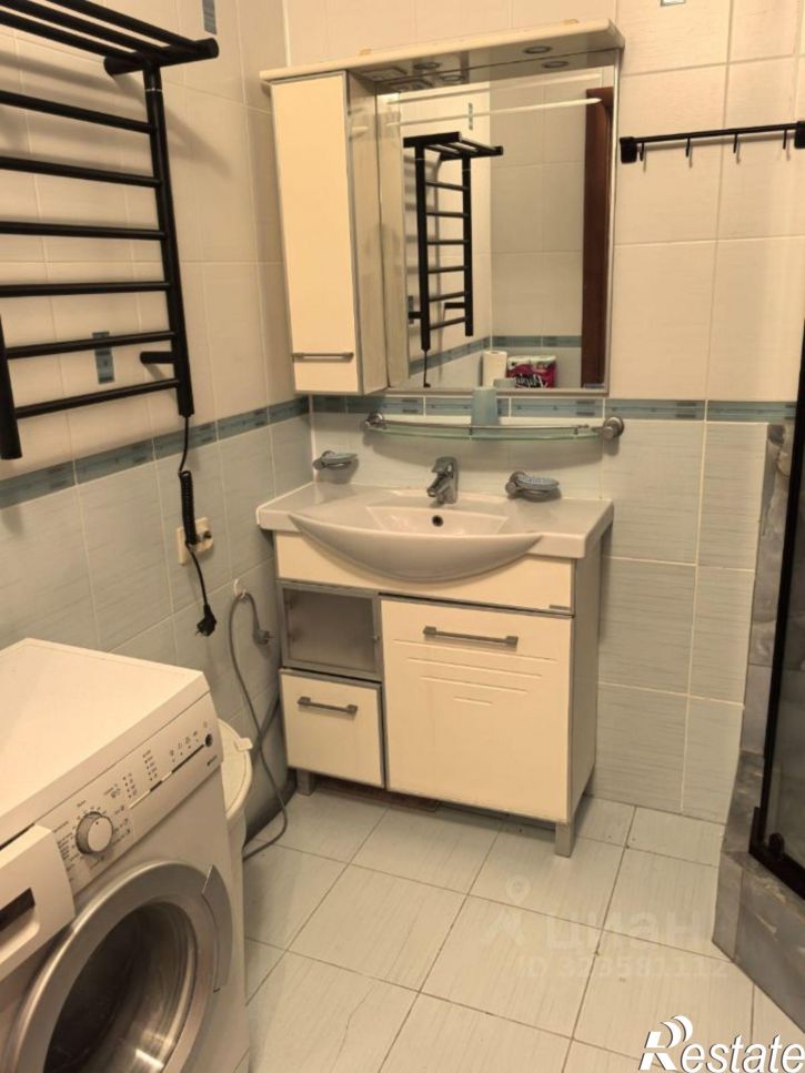 3-комн квартира ул 50 лет СССР, 17,  д. 17