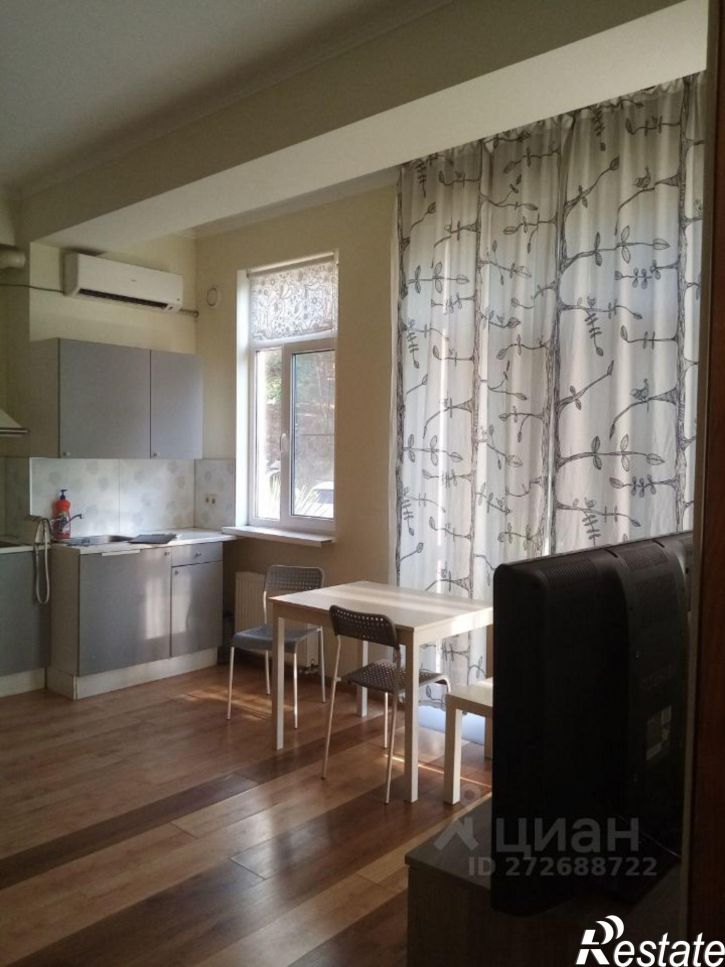 2-комн квартира улица Голенева, 17/13