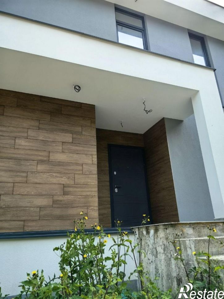 Коттедж/дом ул Славы, 122,  д. 122