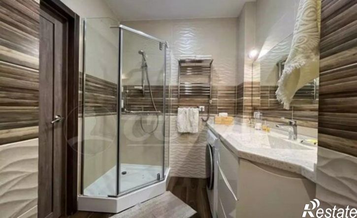 2-комн квартира Известинская улица, 37,  д. 37