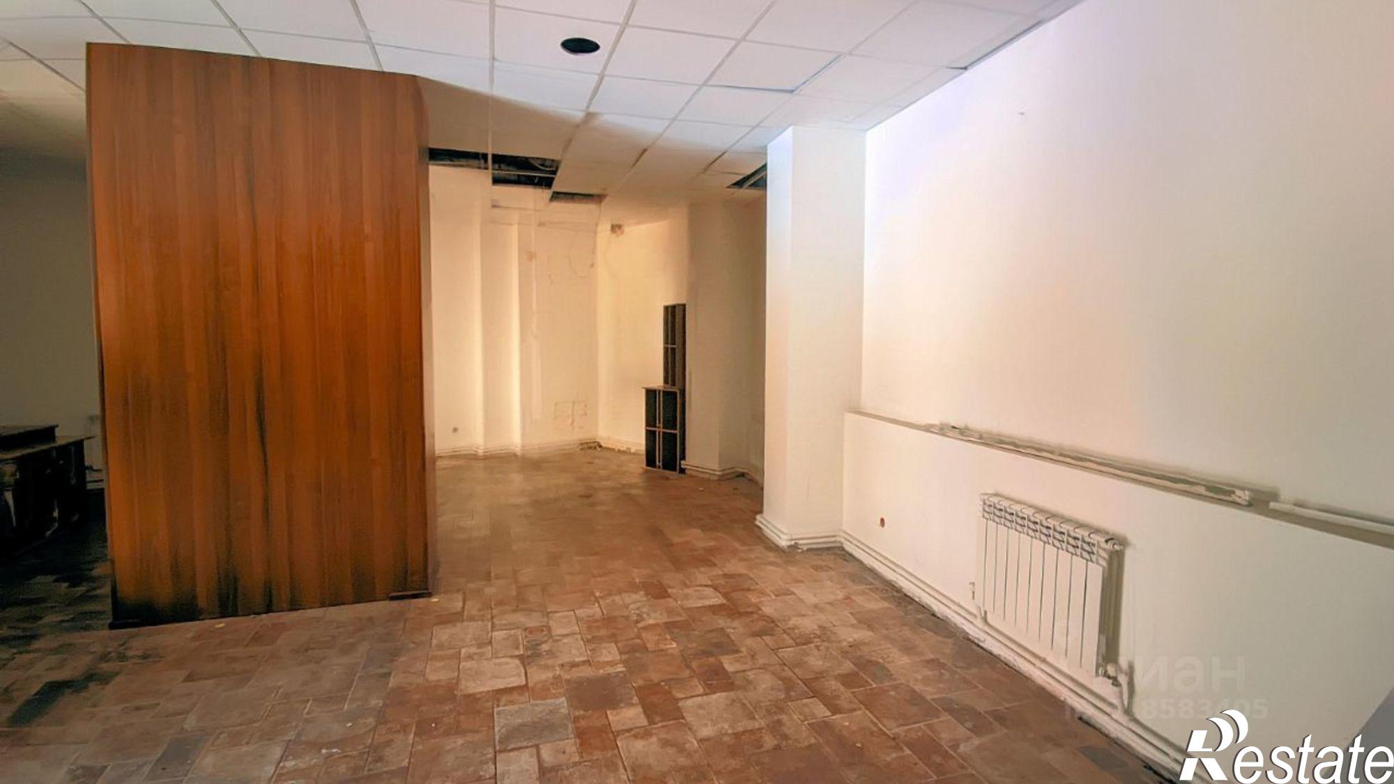 Сдать торговое помещение за 232 000 рублей на ул Ивановская, 79