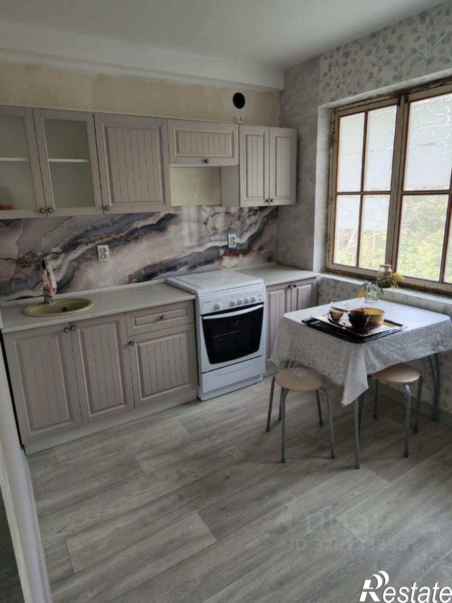 Сдать комнату за 18 000 рублей на улица Есауленко, 11